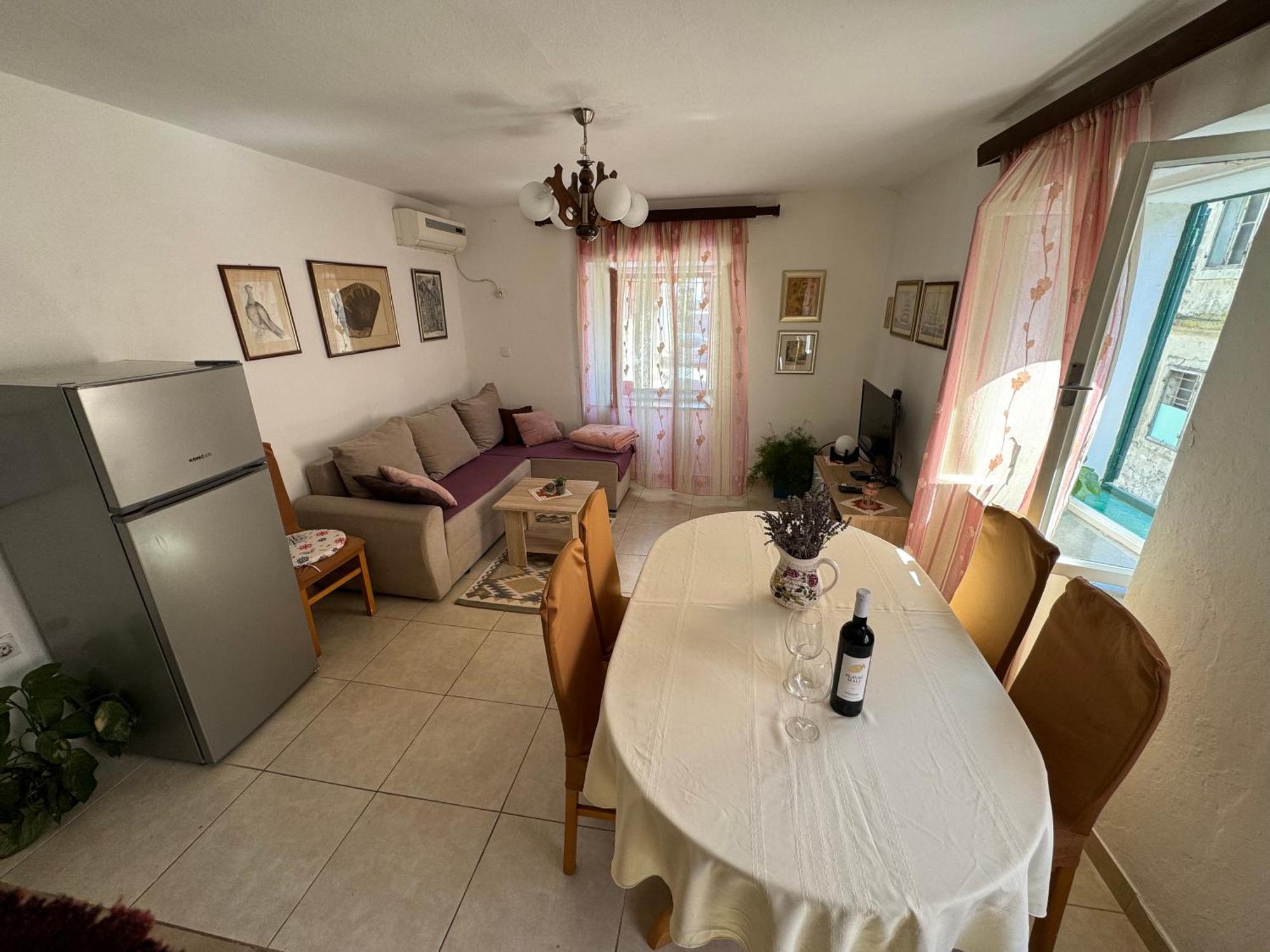 Apartment Marijeta Kastela Exterior photo