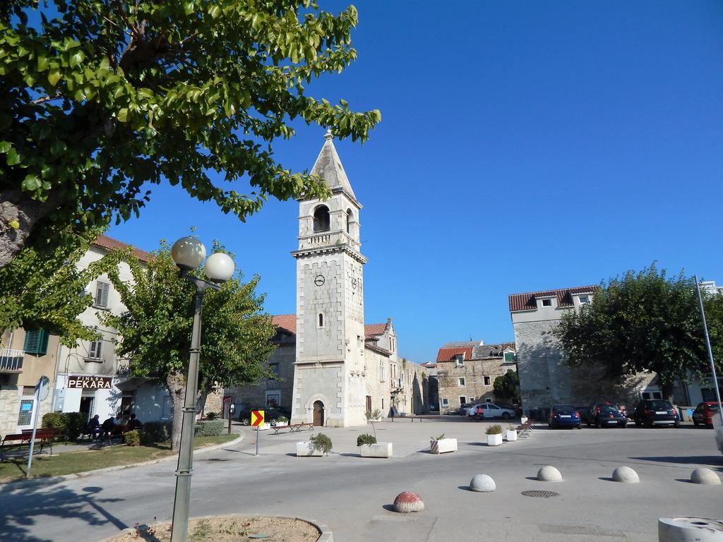 Apartment Marijeta Kastela Exterior photo